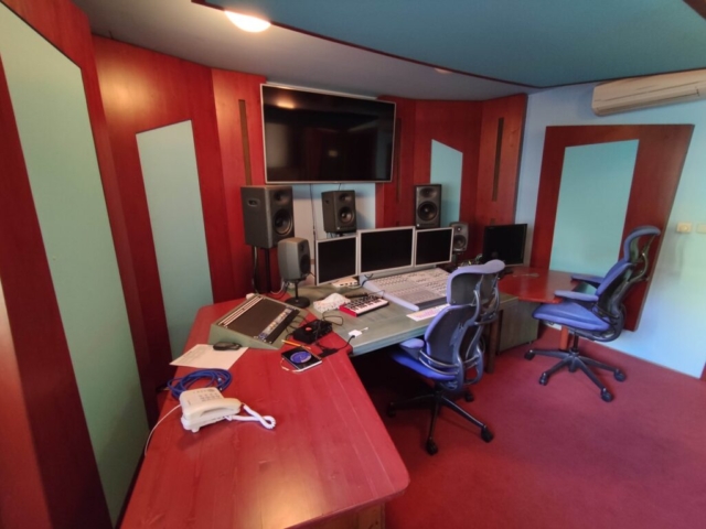 IMG_20240405_151913 Plně vybavené profesionální zvukové studio Pokrok