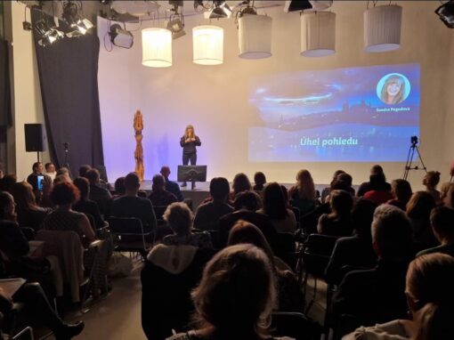 Pohled na mimořádný event v Ateliéru A